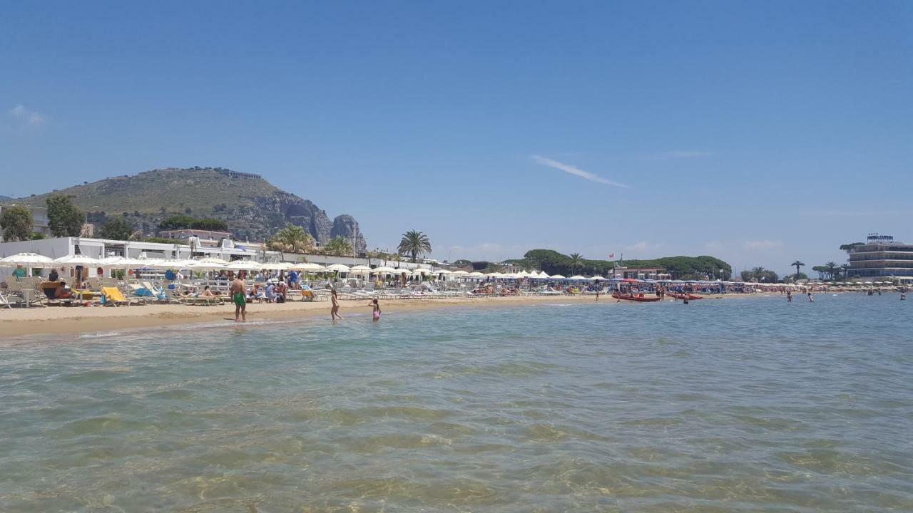 Casa Mar - B&B - Terracina Zewnętrze zdjęcie